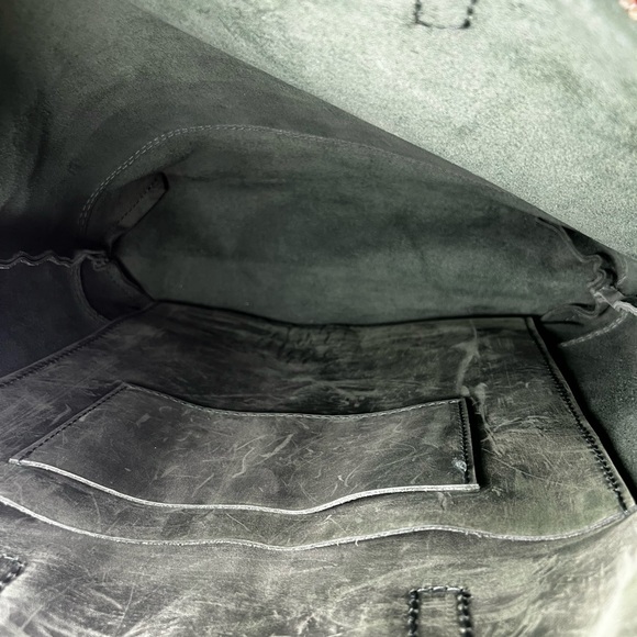 Chic Green Leather Backpack - Picture 5 of 6